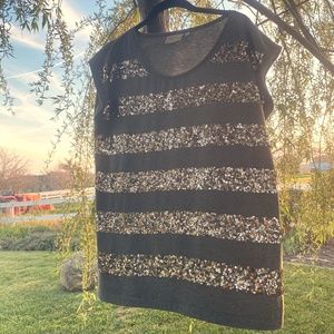 Anthro Dantelle Grey rose gold sequin t-shirt